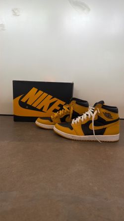 🔥 Jordan 1 Mid Reverse Yellow Toe Size 8 - Original Box Included🔥