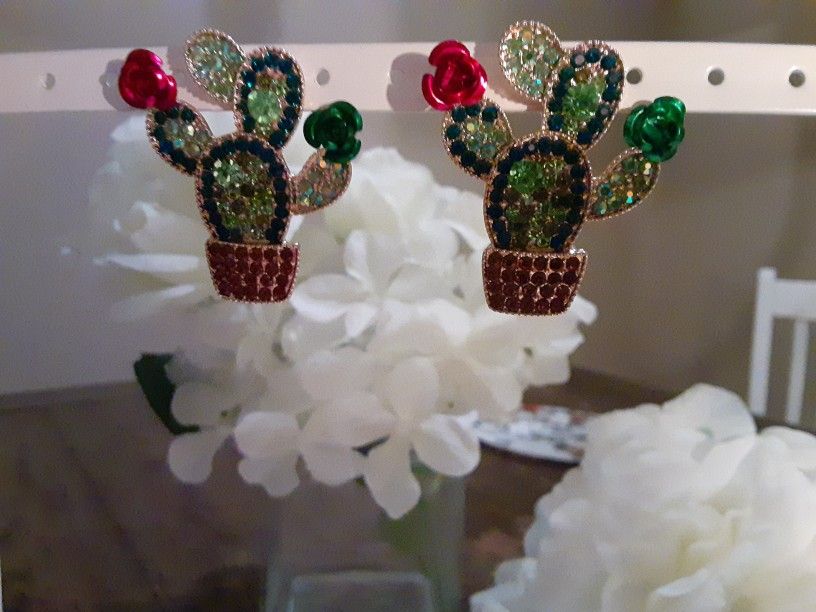 Cactus earrings