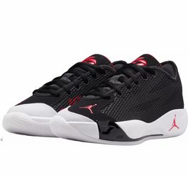 Air Jordan Low-Top Basketball Sneakers