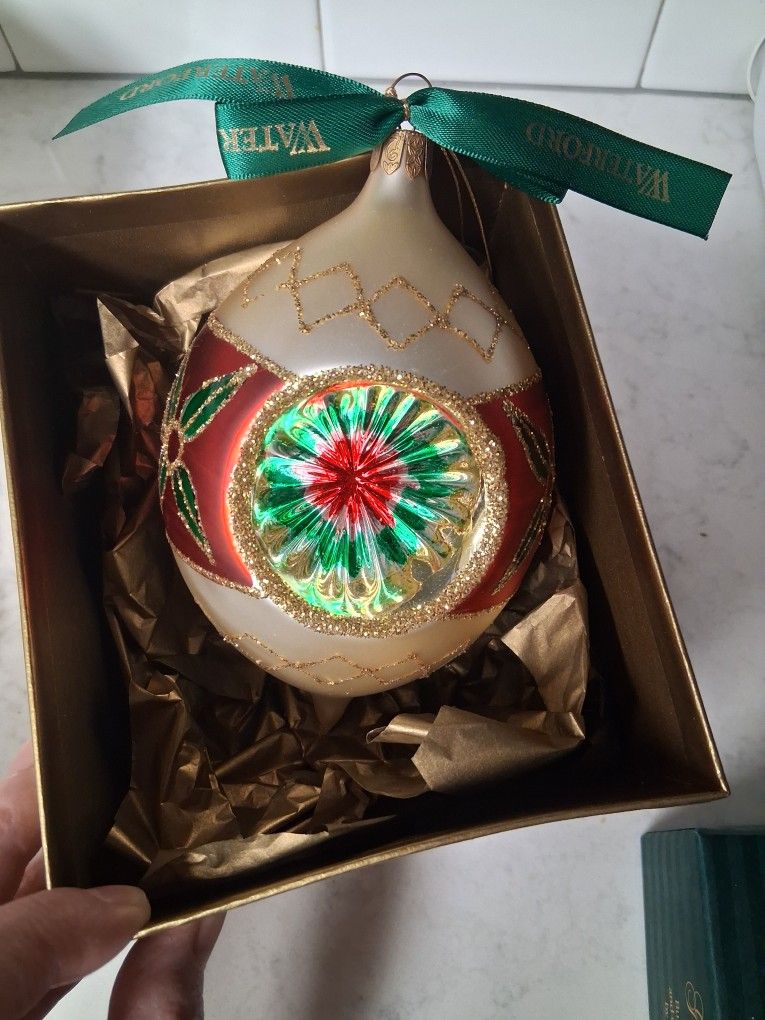 Waterford Christmas Ornament Limited Series 1997