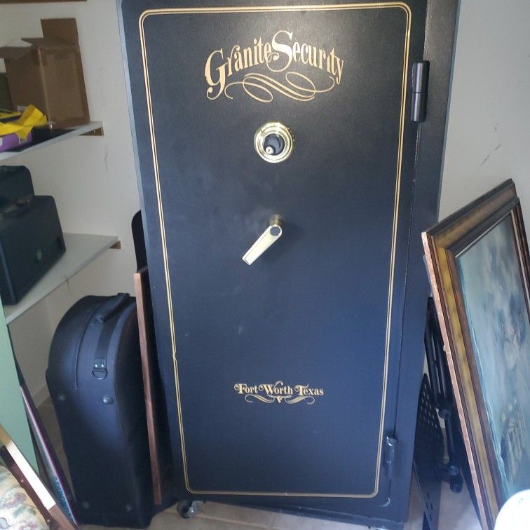 Granite Security Gun Safe for Sale in Altamonte Springs, FL OfferUp