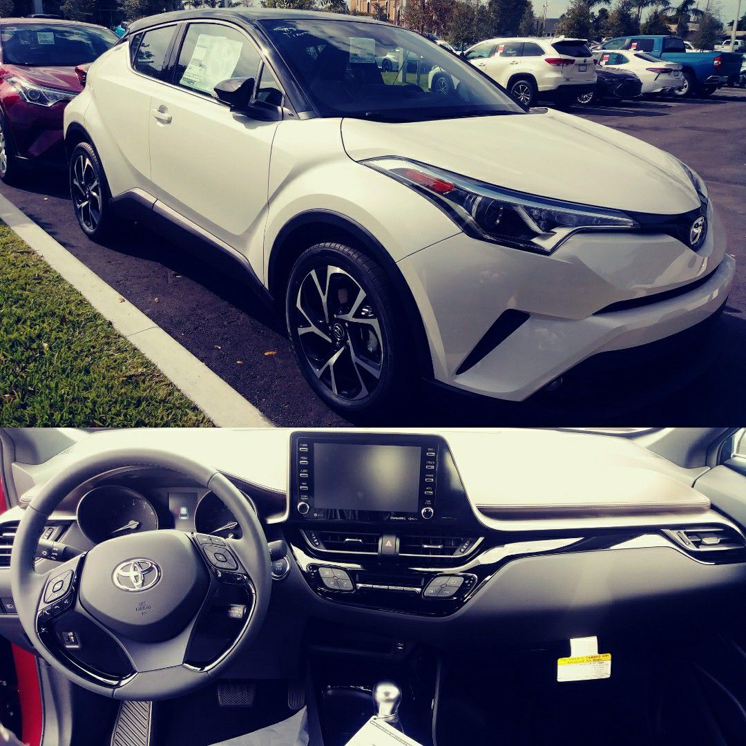 2019 Toyota CHR. LIMITED 4D crossover