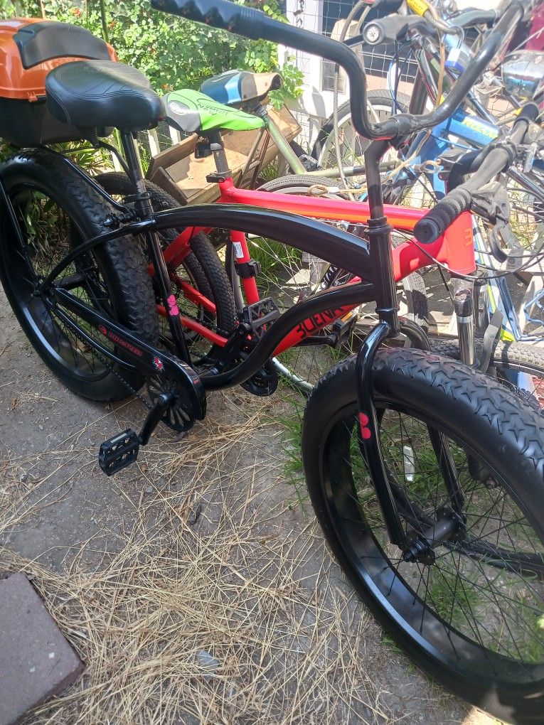 Micargi Sluggo + Heavy Duty Aluminum Rack And Storage