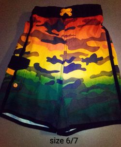 Boy size 6/7 Quick Dry Swim Trunks w/UPF 50+