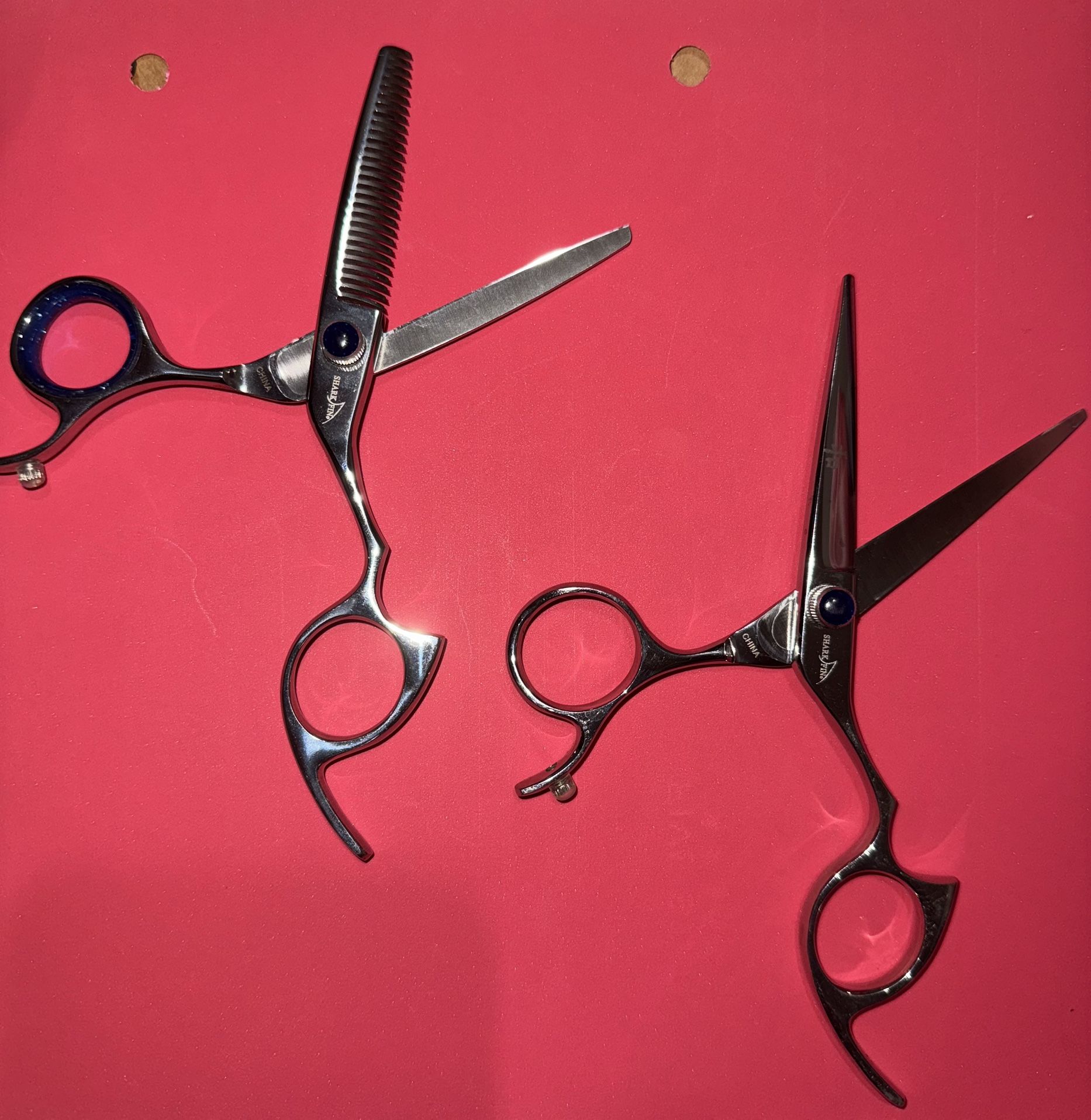 Shark Fin professional shears 