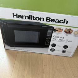 Microwave- 0.9 Cu. Ft. 900watts