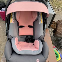 babytrend car seat