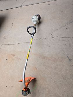 Stihl trimmer f5 46 works great