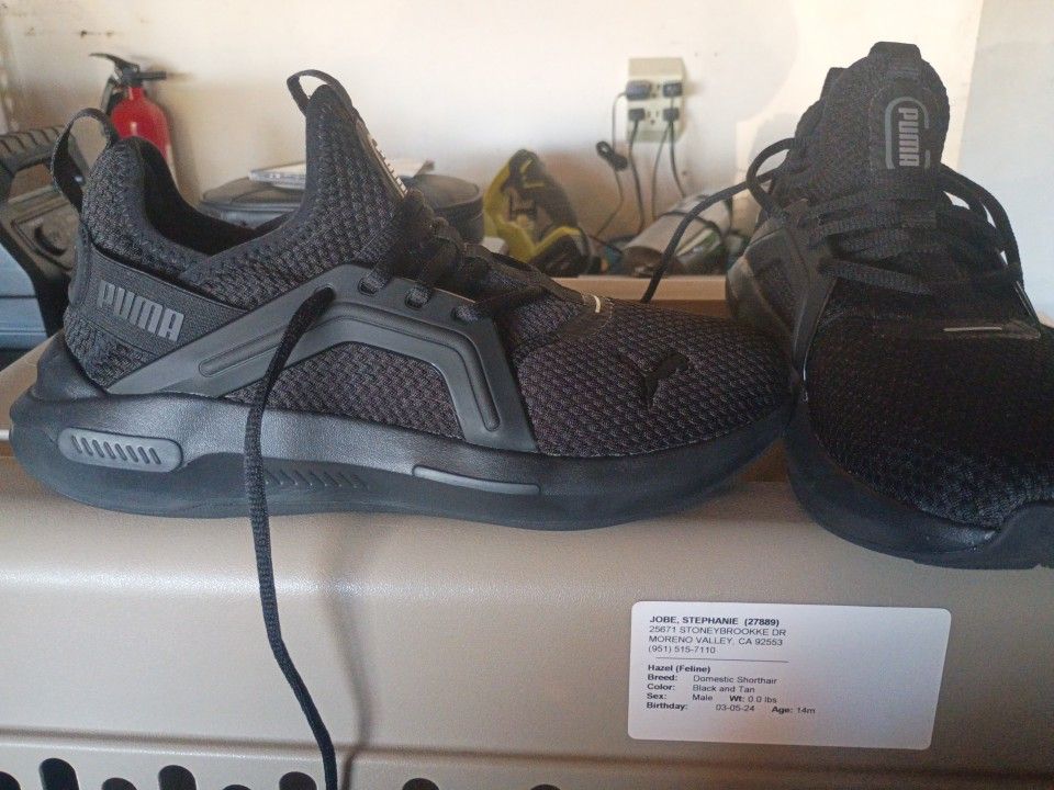 Women's Size 7.5 Puma Running Shoes