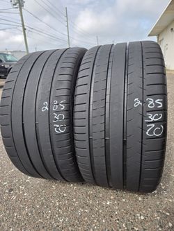 285/30/20 michelin pilot super sport