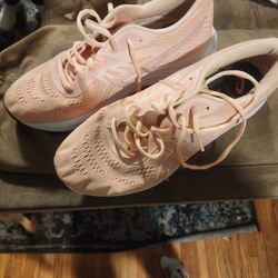Barely Worn Excellent Condition Assic