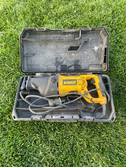 DeWalt Corded Reciprocating Saw with Case