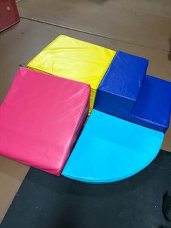 Baby climbing blocks