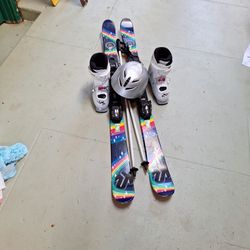 129 Cm K2 Skis Dallbelo Boots Mondo 23.5 Poles. Helmet
