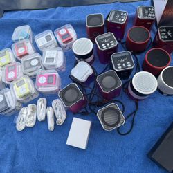 Speakers Bluetooth MP3 Players. Memory Card. Full Lot Selling As Is. 