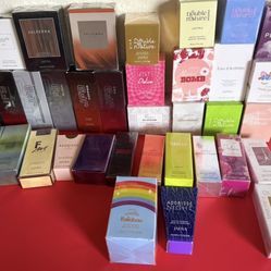 Perfumes Aromas Diferentes Para Hombre Y Mujer Por $25.00 Cada Uno Disponibles Todos 