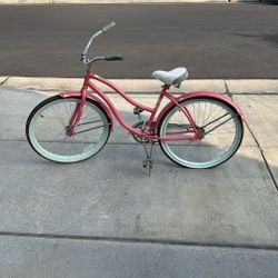 Huffy Beach Cruiser pink bike Used