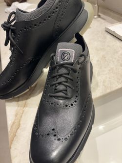 COLE HAAN Zero Grand 10.5 Wingtip Oxford. NEW