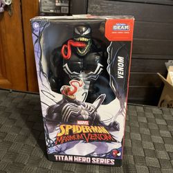 Hasbro Marvel Spider-Man Maximum Venom Titan Hero Series VENOM 12” Figure NEW
