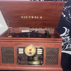 Vintage Style Quincy 6 in 1 Nostalgic Victrola Record Player