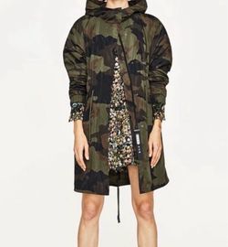 ZARA Camouflage Print Parka Long Camo Lightweight Rain Hooded Jacket Windbreaker