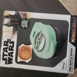 Star Wars - The Child Mini Waffle Maker