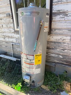 40-Gallon Natural Gas Water Heater – 2025
