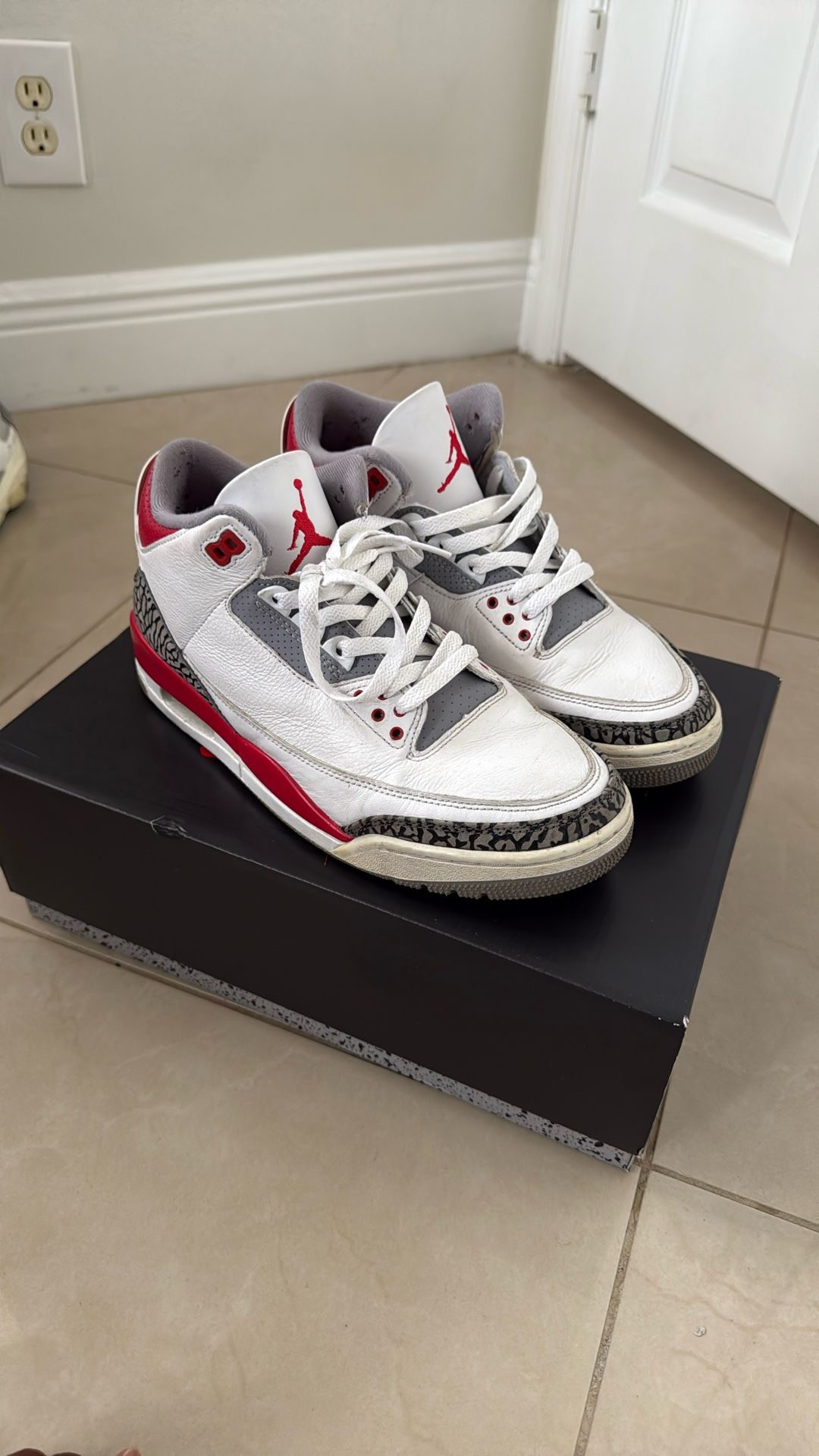 Jordan 3 fire red