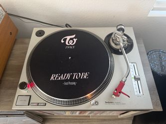 Technics 1200 MK2 turntable & Sumiko Rainer Cartridge