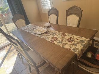 Dining room set