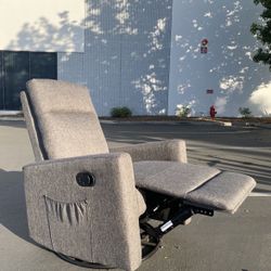 New Recliner Chair, 360 Swivel Rocker Chair for Adults