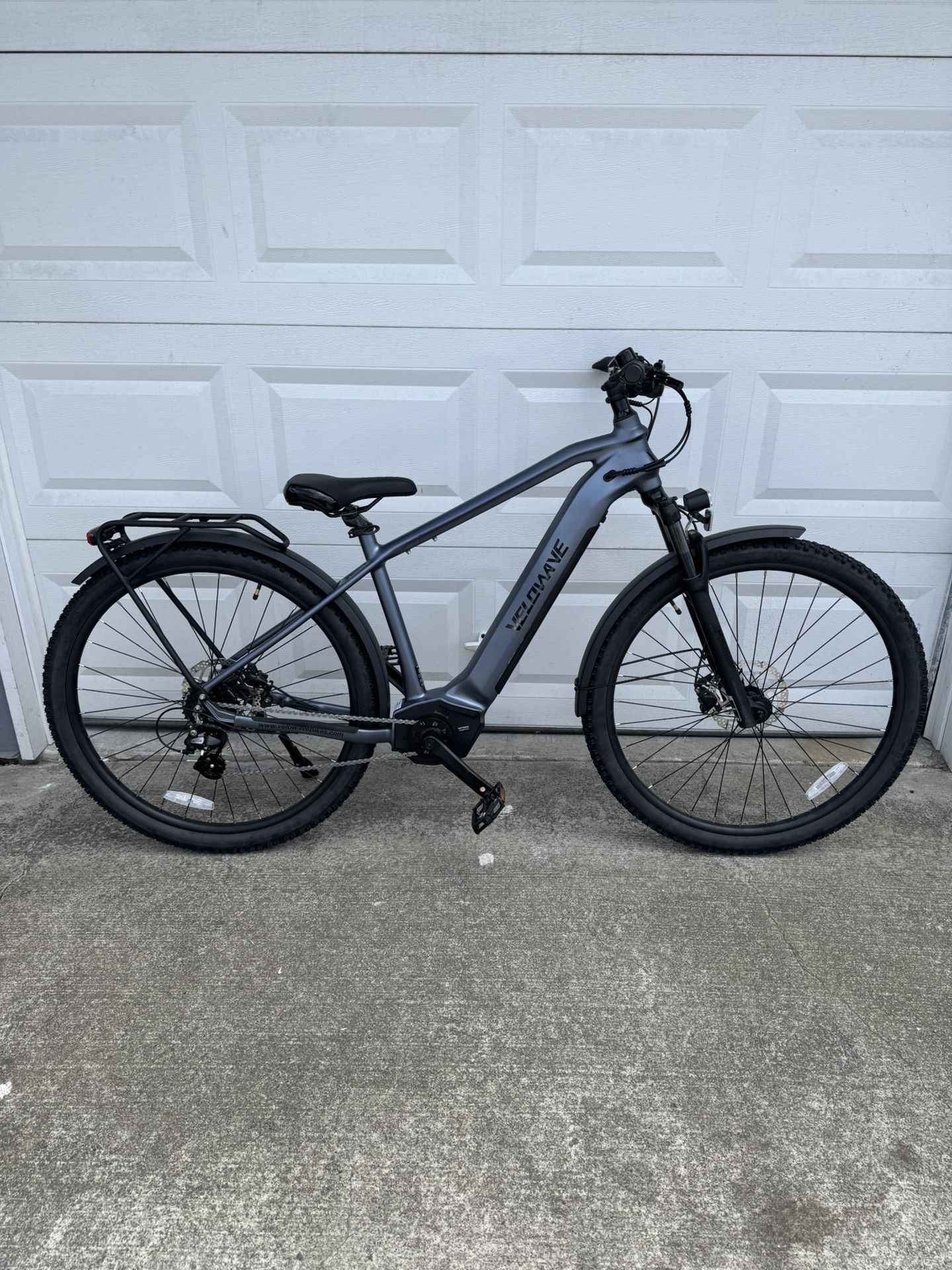 VeloWave Swift Electric Bike
