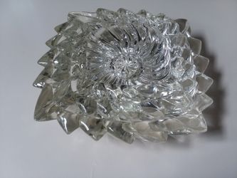 Vintage Nesting Ashtrays