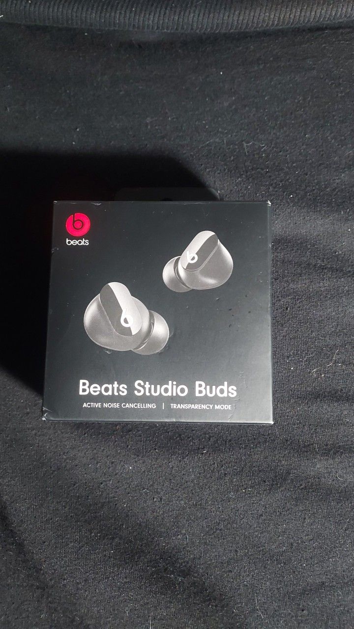 Beats Studios Buds