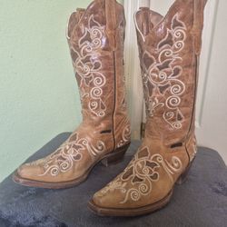 Womens Boots size 7.5