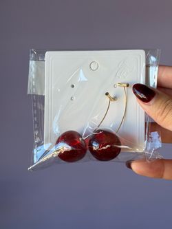 Cherry Earrings 🍒