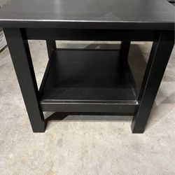 Corner/Coffee Table -NEED GONE ASAP