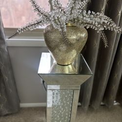 Glass Top Tall PedestalW/diamond Inside 