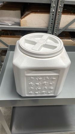 Gamma 2 Air Tight Pet food container
