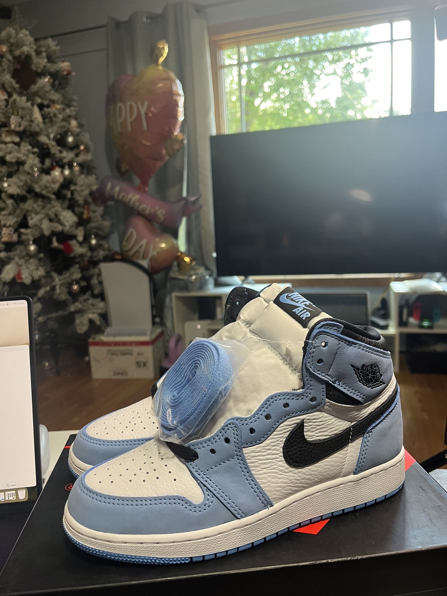 Nike Air Jordan 1 High OG UNC University Blue White GS 5.5Y W 7