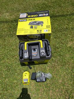 Ryobi One + 18V 3 Gal Wet/Dry Vacuum Kit