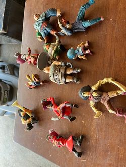 Lot of Mixed Action Figures Toys