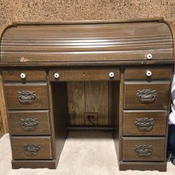 *FREE* Roll Top Desk