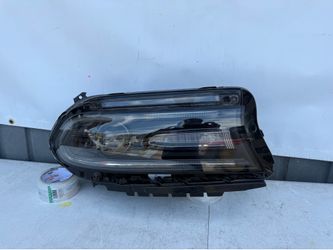 DODGE CHARGER -2015 2016 2017 2018 2019 2020 2021 2022 2023 Headlight headlamp right passenger side RH USED OEM ORIGINAL  XENON HID (Some tabs are mis