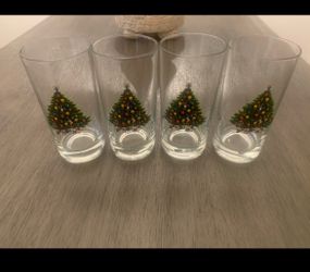 Christmas Tree Drinking Glasses Set of 4