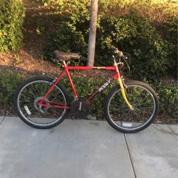 26” Huffy Scout 10 Speed Mens Street/Beach Cruiser 