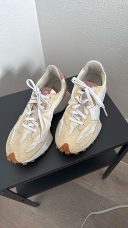 New Balance 327 - $25  (Van Nuys)
