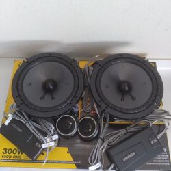 KICKER 1 PAIR 6.5 INCH 300 WATTS COMPONENT SET WITH CROSSOVER CAR SPEAKER ( BRAND NEW PRICE IS LOWEST  )