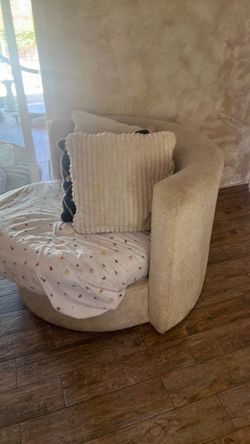 Swivel chairs