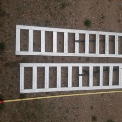 68" Highland Ramparts Aluminum  Loading Ramps For Truck Bed W/ Retainer Straps